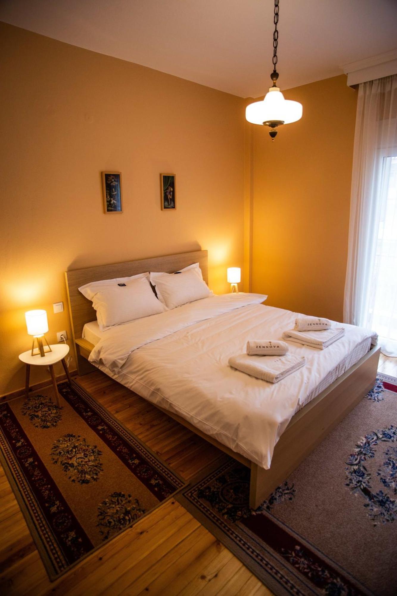 Apartamento Zennova #5 Antigonidon Square Tesalónica Exterior foto