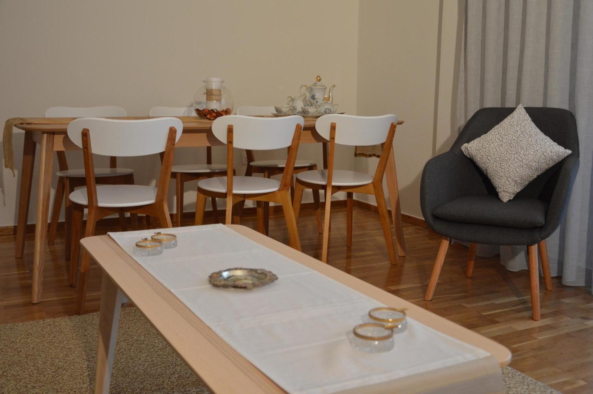 Apartamento Zennova #5 Antigonidon Square Tesalónica Exterior foto